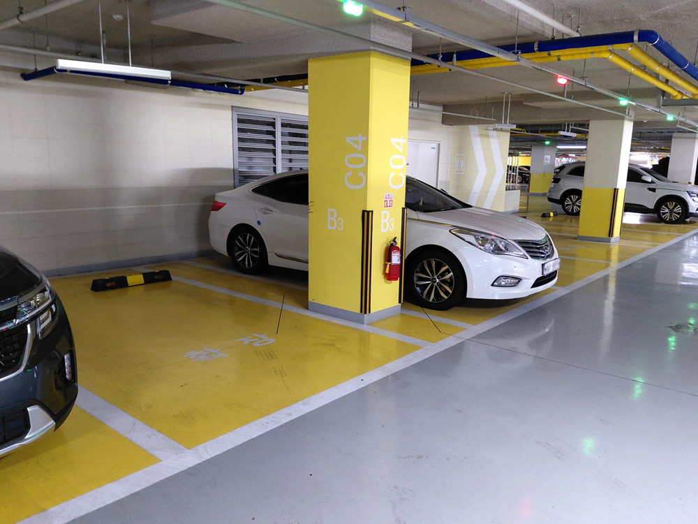 주차장 사진